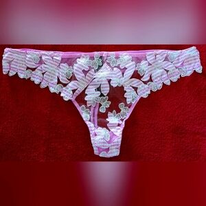 Victoria's Secret White & Pink applique "Very Sexy" thong panty Large